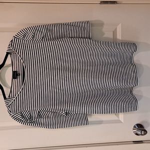 Nwot Stiped Puff Shoulder Tee